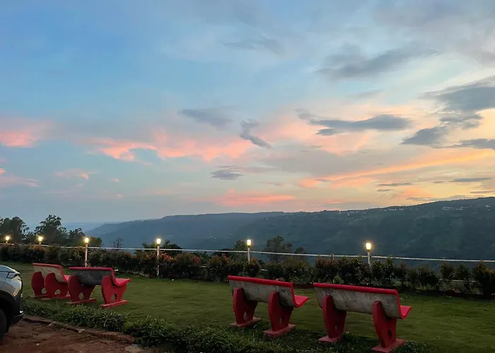 Jacuzzi hotel: The Breeze Valley