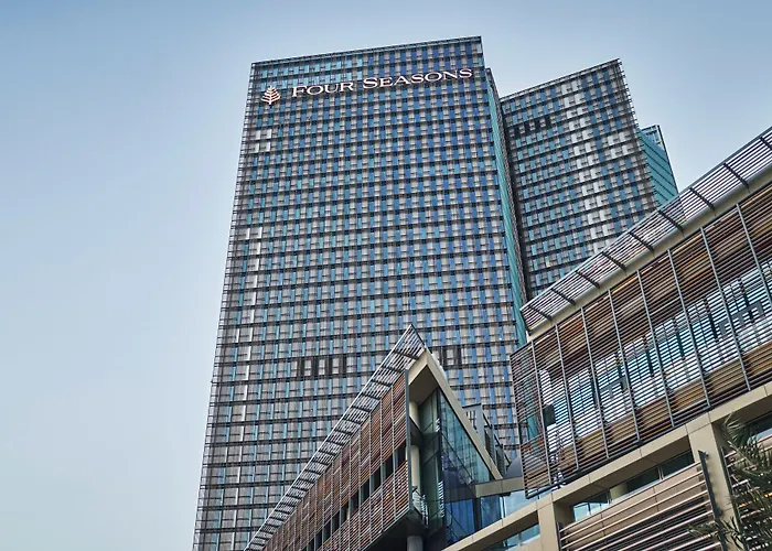 Hotel: Four Seasons Hotel Abu Dhabi At Al Maryah Island