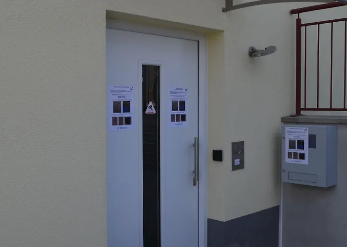 3 SterneHotel Zwei Raben