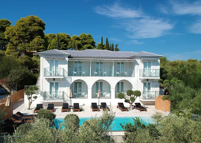  Litore Luxury Living