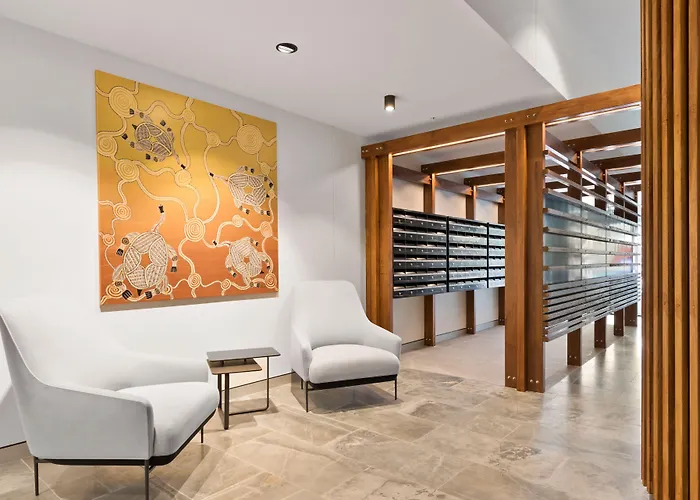 Spa Hotel: Ivy And Eve Apartments By Cllix