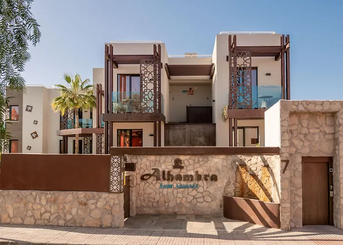 3 sterren hotel: Alhambra Boutique Apartments By Pmc Resorts