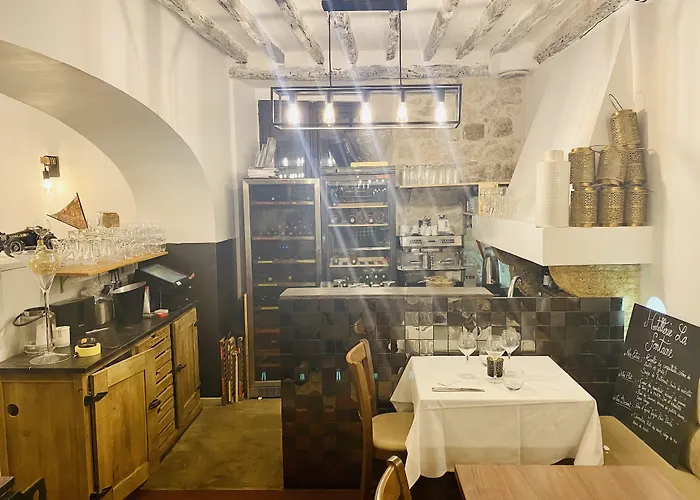 Hostellerie De La Fontaine