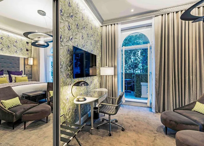 Hotel with view: Mercure London Hyde Park Hotel