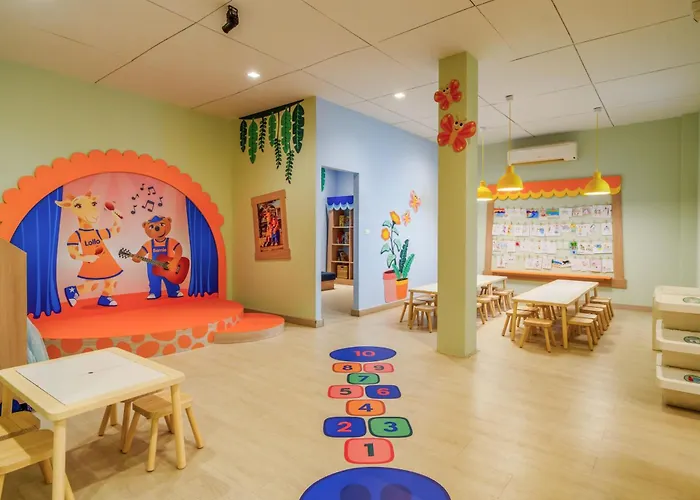 Hôtel pour familles: Sunwing Kamala Beach