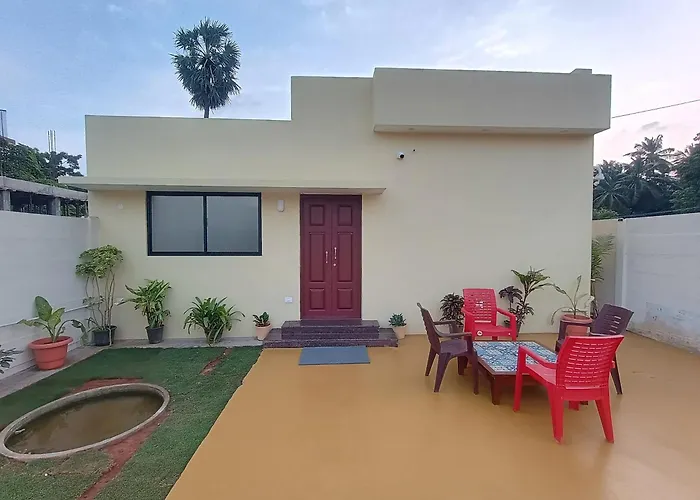 Bougainville, Serenity Pvt Pool