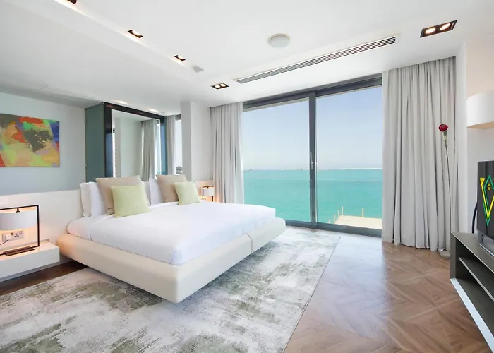 Vacation rental: Nurai Island'S Overwater Paradise : Luxury Retreat