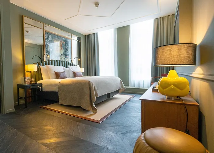 Boutique hotel only: The Collector