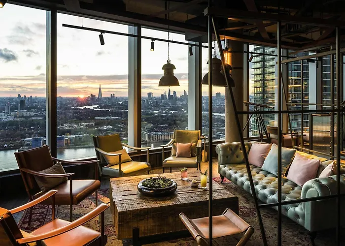 Hotel perto da faculdade: Novotel London Canary Wharf