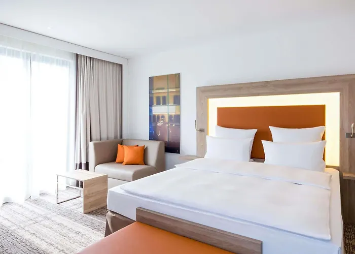 Hotel mit Pool: Novotel Nürnberg Centre Ville