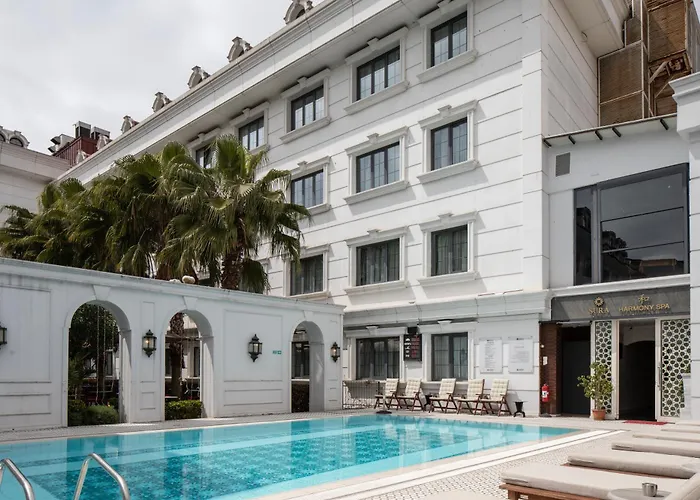 4 sterren hotel: Sura Design Hotel & Suites