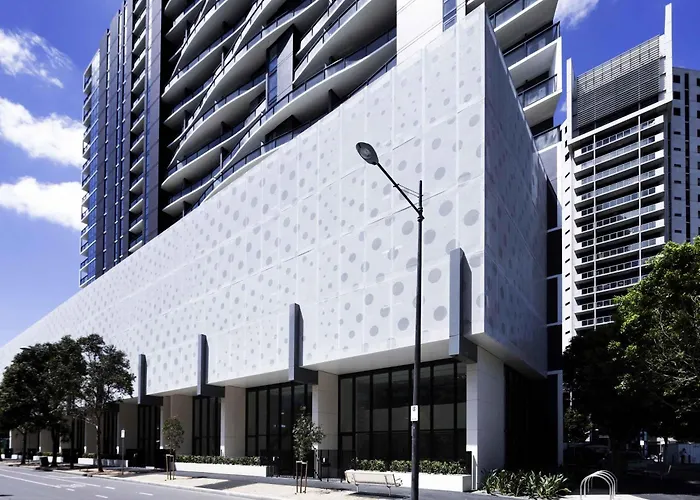 My Aparthotels Sebel Residences Melbourne Docklands Serviced Apartments