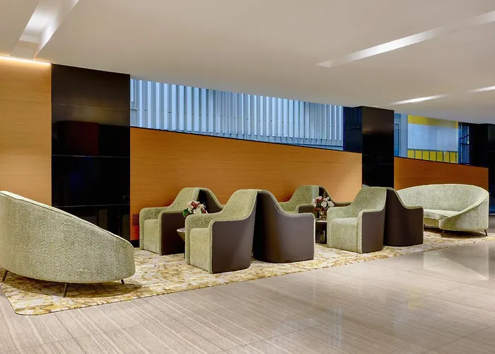 Meriton Suites Campbell Street,