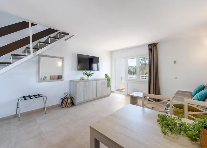 Kid friendly hotel Sol Cala D'Or Apartamentos