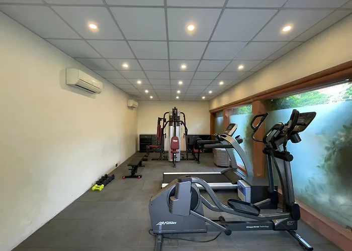 Ping pong hotels Royal Heritage Haveli - By Leisure s