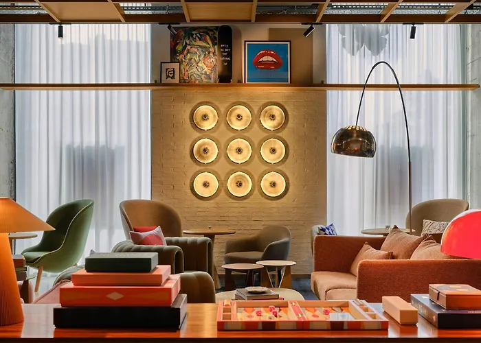  Social Hub Barcelona Poblenou Extended Stay