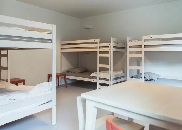 Snuffel Youth Hostel