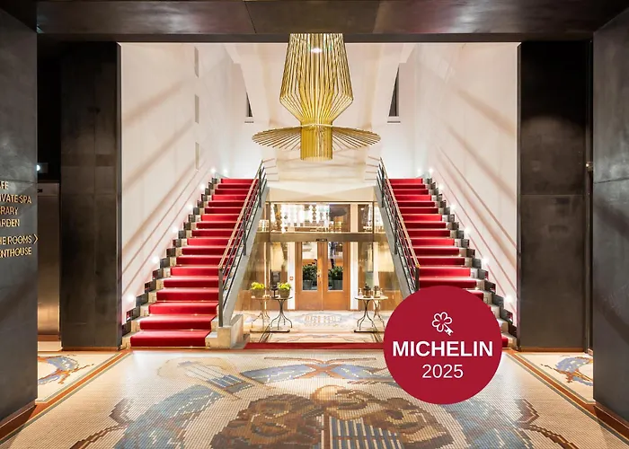 4 Sterne Hotels Mosaic House Design