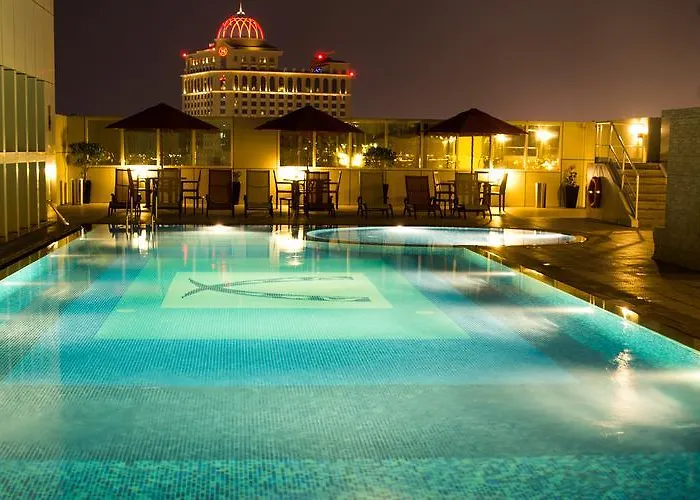 Luxury hotel only: Ivory Grand Hotel Apartments