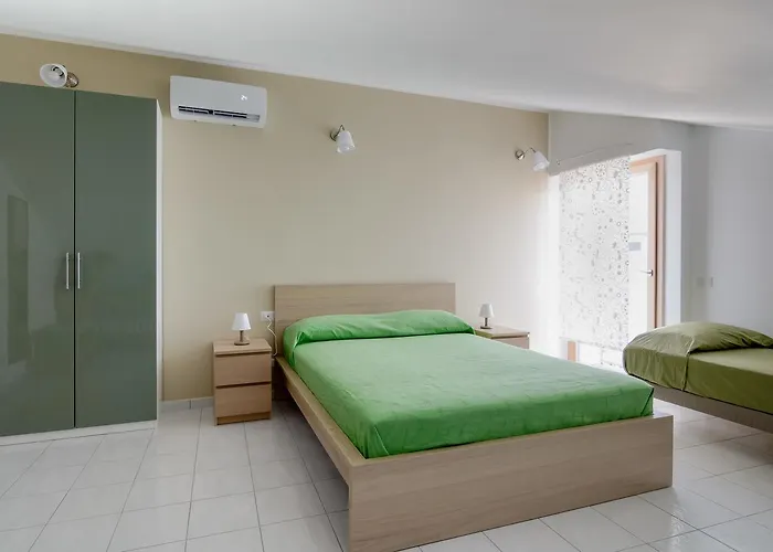 Hotel con tennis: Greco B&B